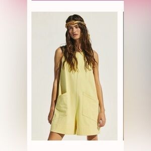 FREE PEOPLE Elliot romper size M in light yellow